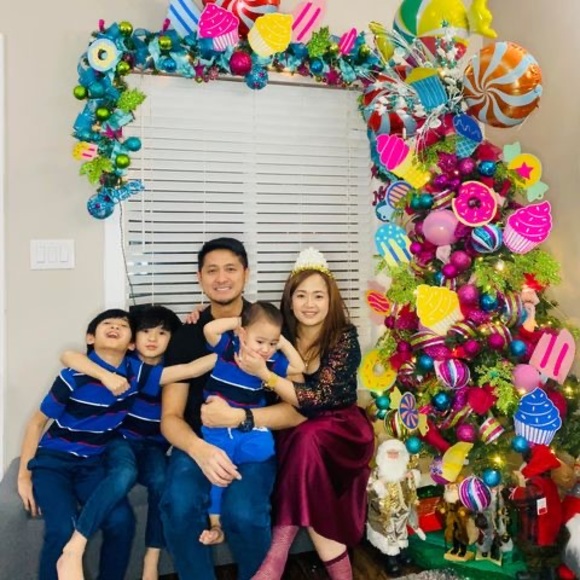 Meet your Posher, Myka - Picture 1 of 1